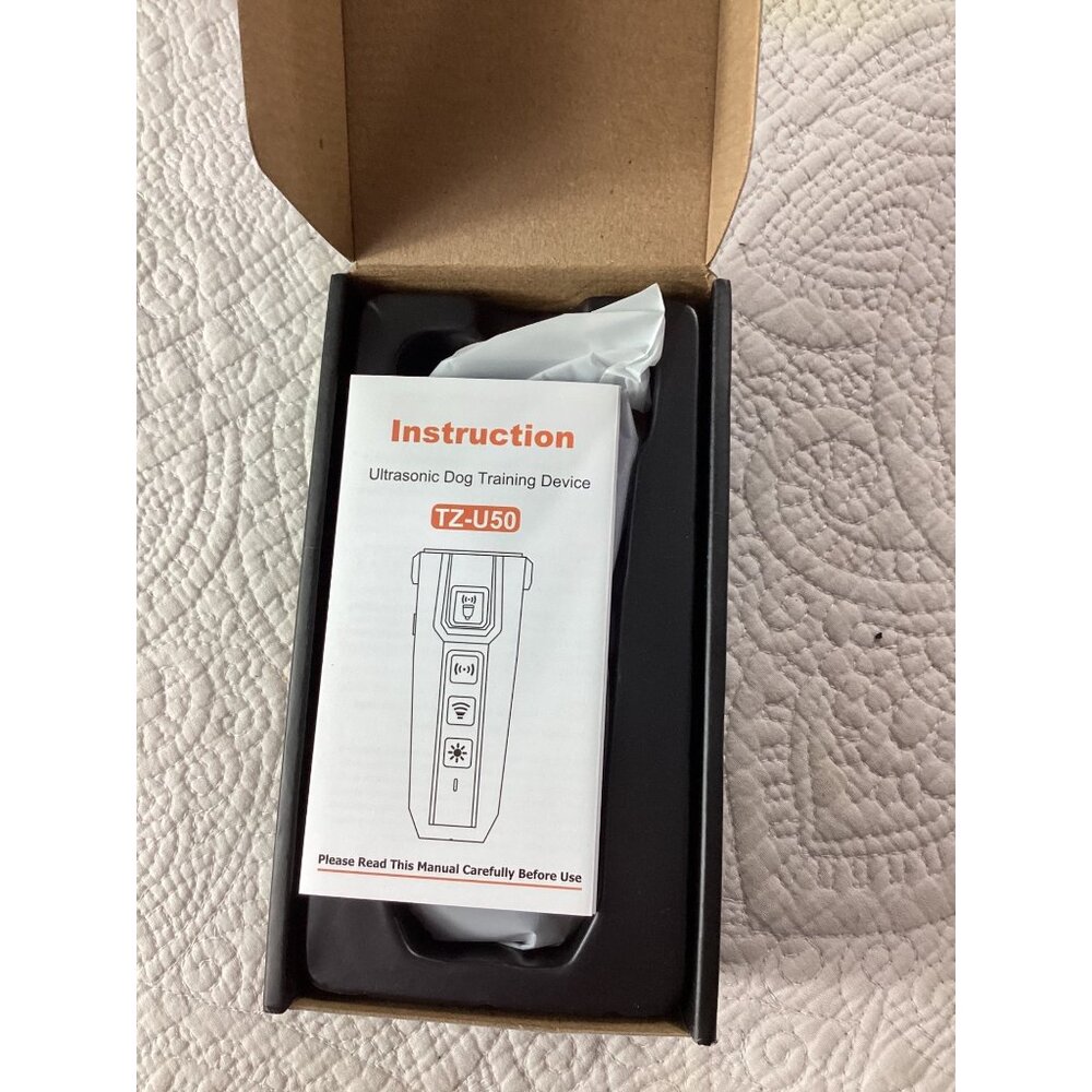 Pup Control Ultrasonic Dog Trainer*LED Flashlight*4 Modes. USB Rechargeable*NIB - Picture 4 of 7